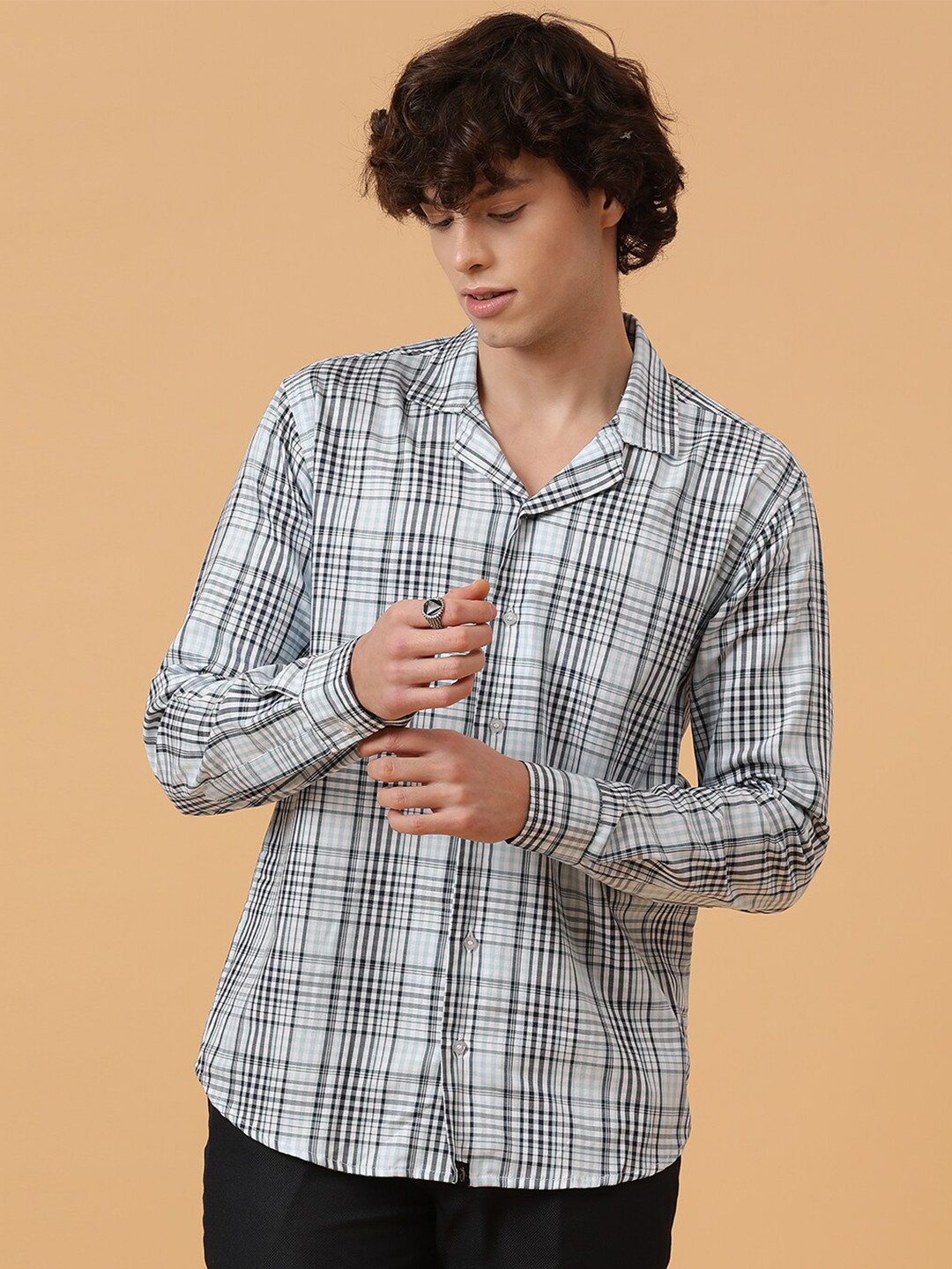 

JAVINISHKA Comfort Checked Cuban Collar Pure Cotton Casual Shirt, White