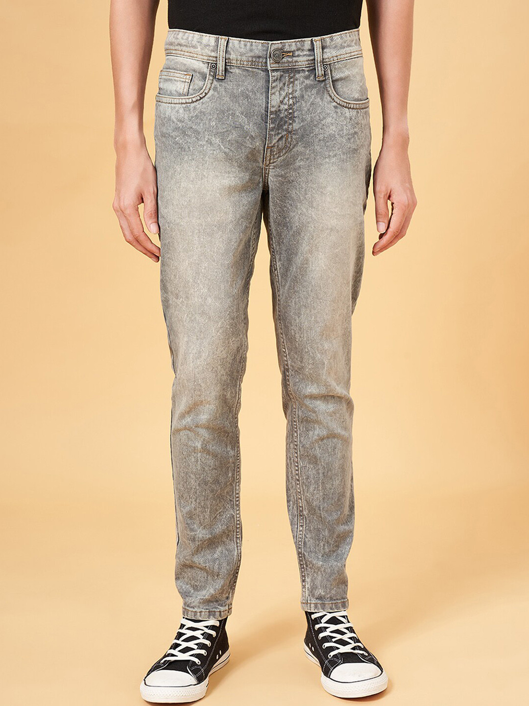 

YU by Pantaloons Men Skinny Fit Clean Look Stretchable Jeans, Grey