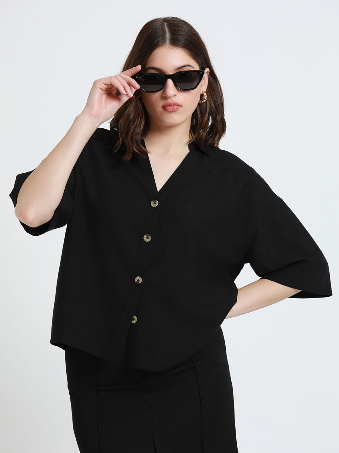 

DL Woman Drop-Shoulder Sleeves Oversized Cotton Casual Shirt, Black