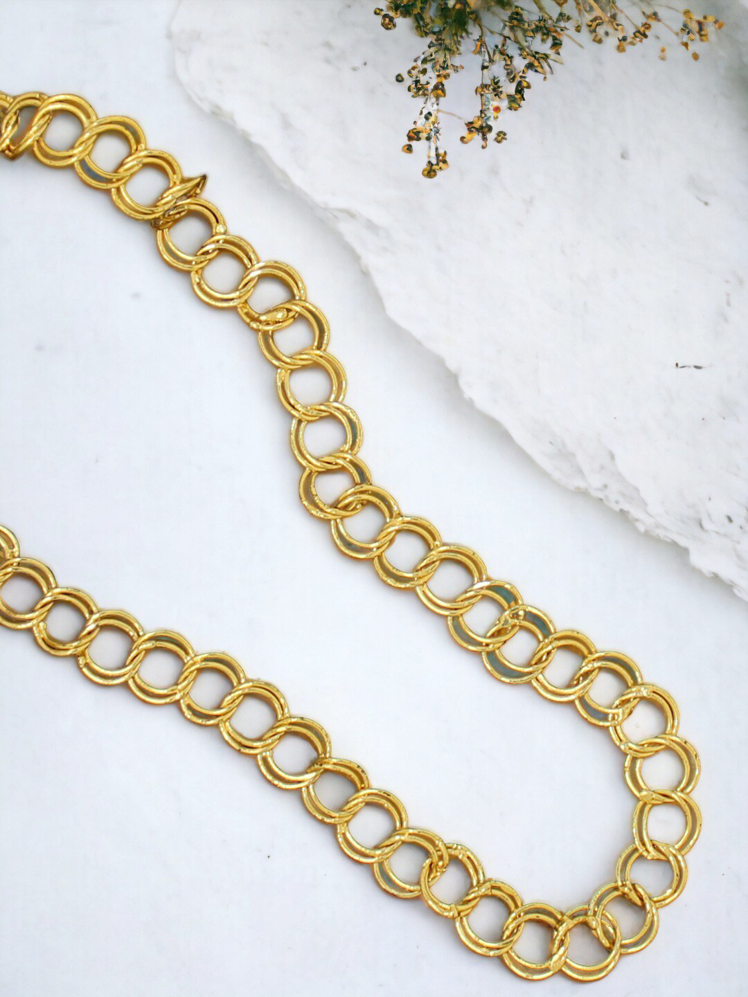 

Goldnera Men Brass Gold-Plated Chain