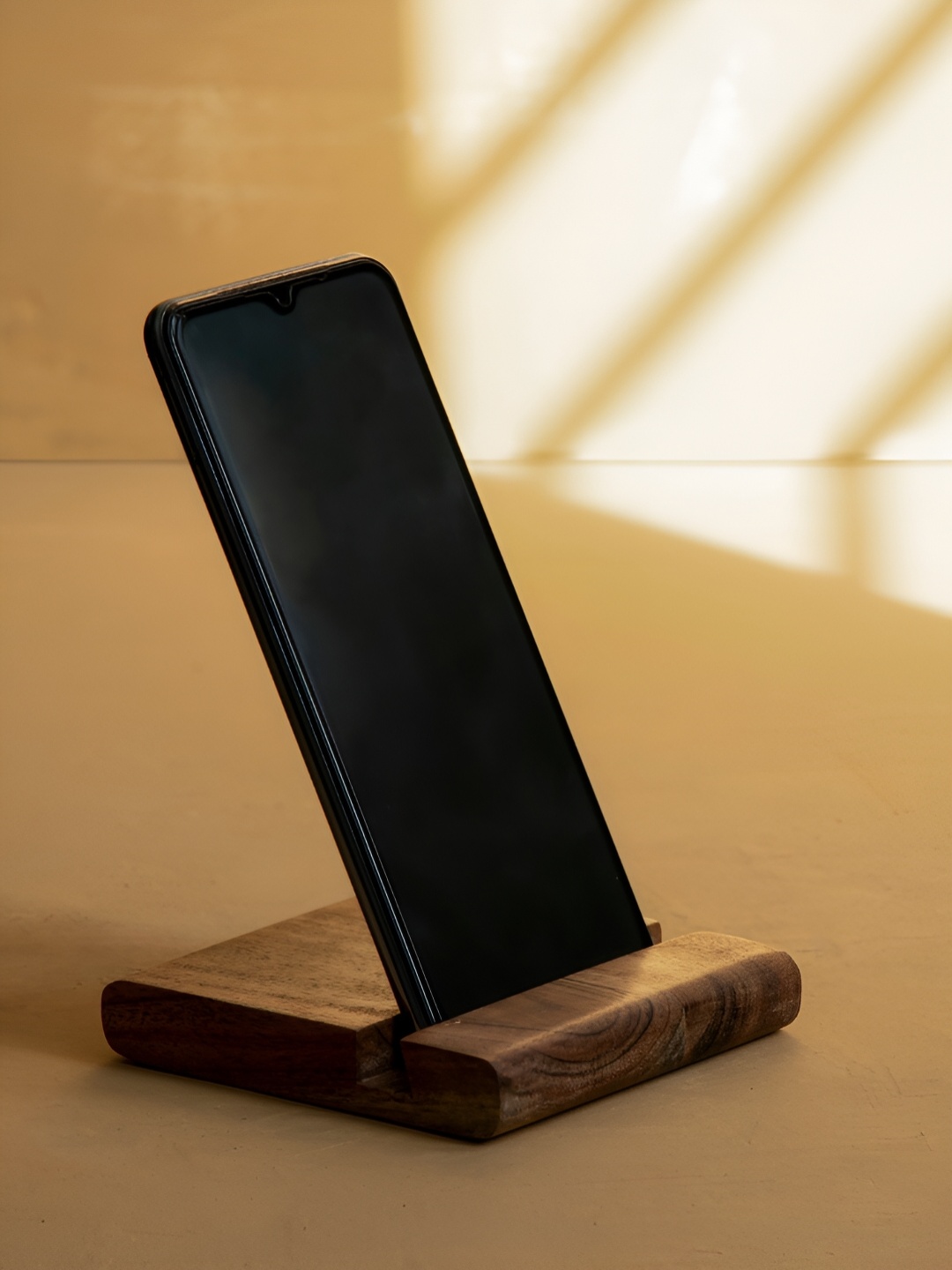 

Mirai Woods Meilleur Brown Wooden Mobile Stand Desk Organiser