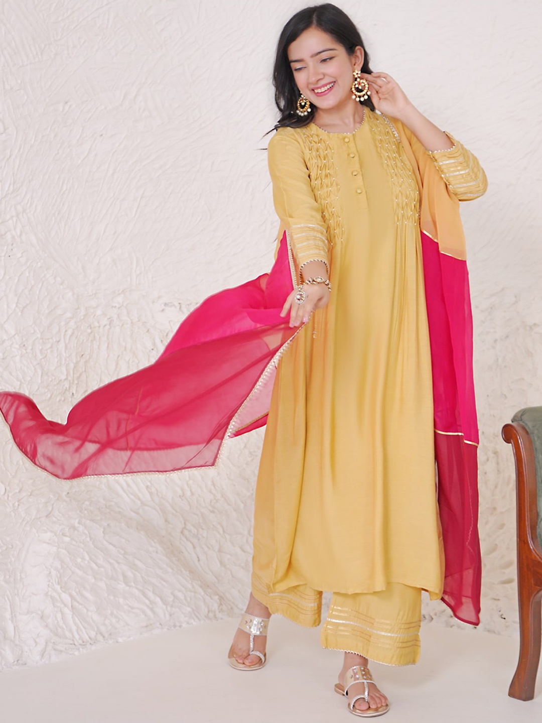 

NERO Gotta Patti Chanderi Silk A-Line Kurta With Palazzos & Dupatta, Gold