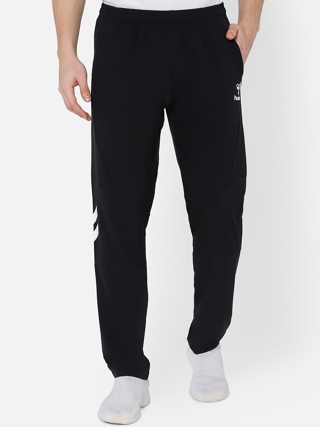 

hummel Men Mid Rise Track Pants, Black