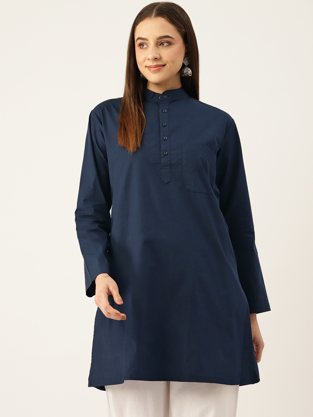 

Molcha Women Solid Straight Kurta, Navy blue