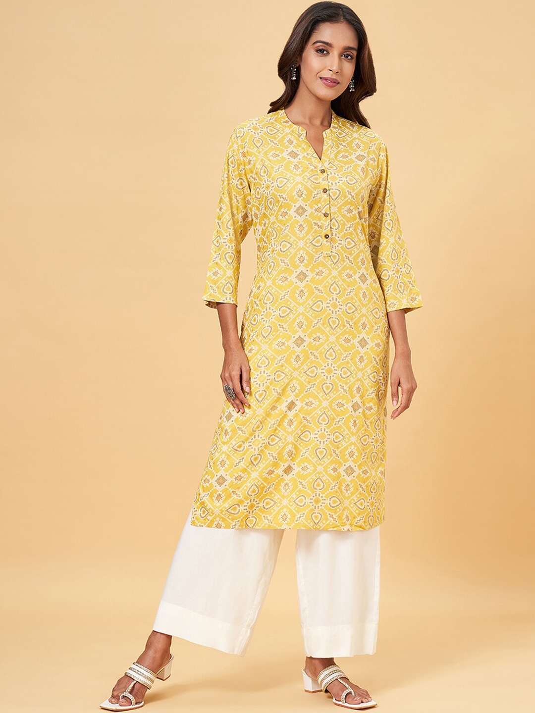 

RANGMANCH BY PANTALOONS Geometric Printed Mandarin Collar Straight Kurta, Yellow