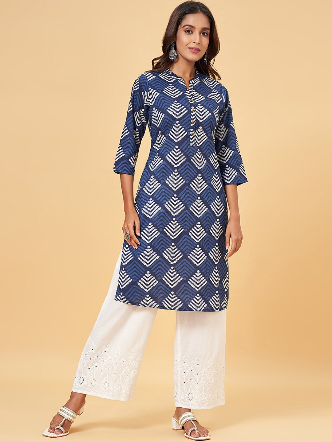 

RANGMANCH BY PANTALOONS Geometric Printed Pure Cotton Straight Kurta, Blue
