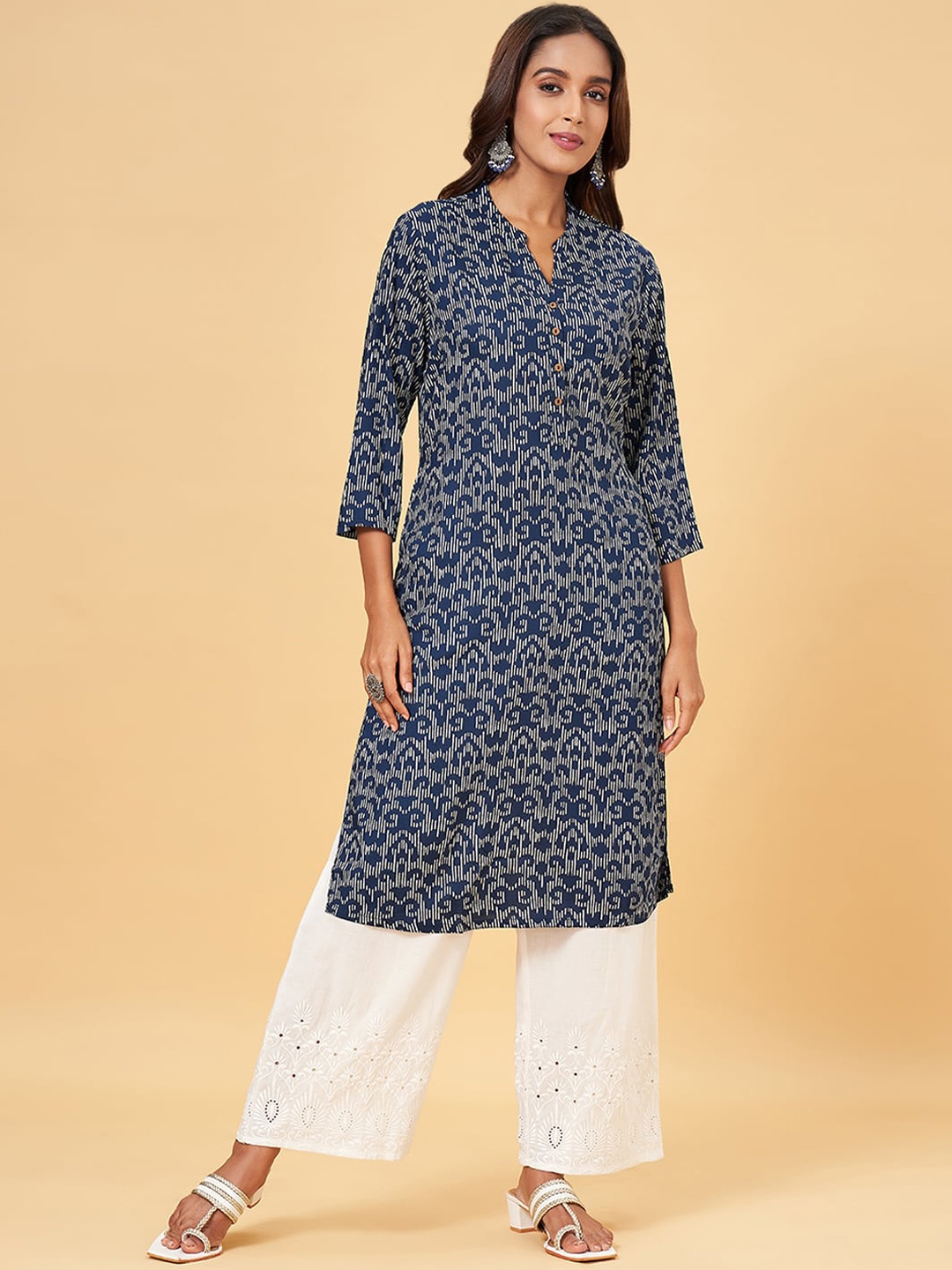 

RANGMANCH BY PANTALOONS Ethnic Motifs Printed Mandarin Collar Kurta, Navy blue