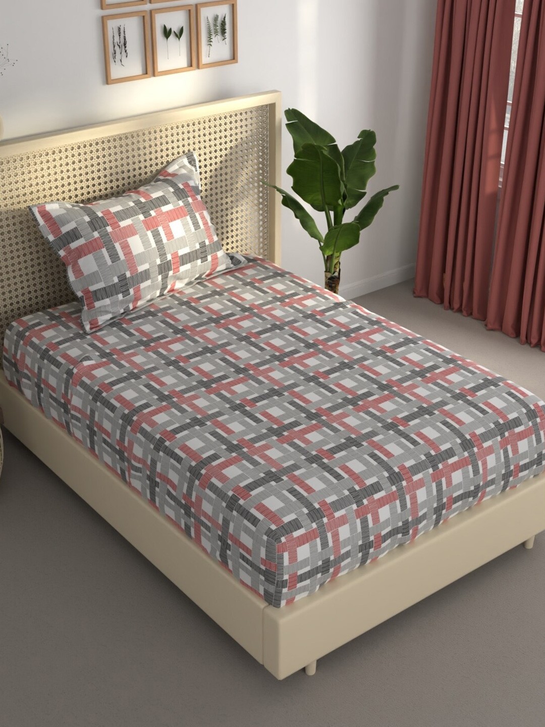 

BIANCA Estonia Grey & Red Geometric 120 TC Single Bedsheet & Pillow Cover