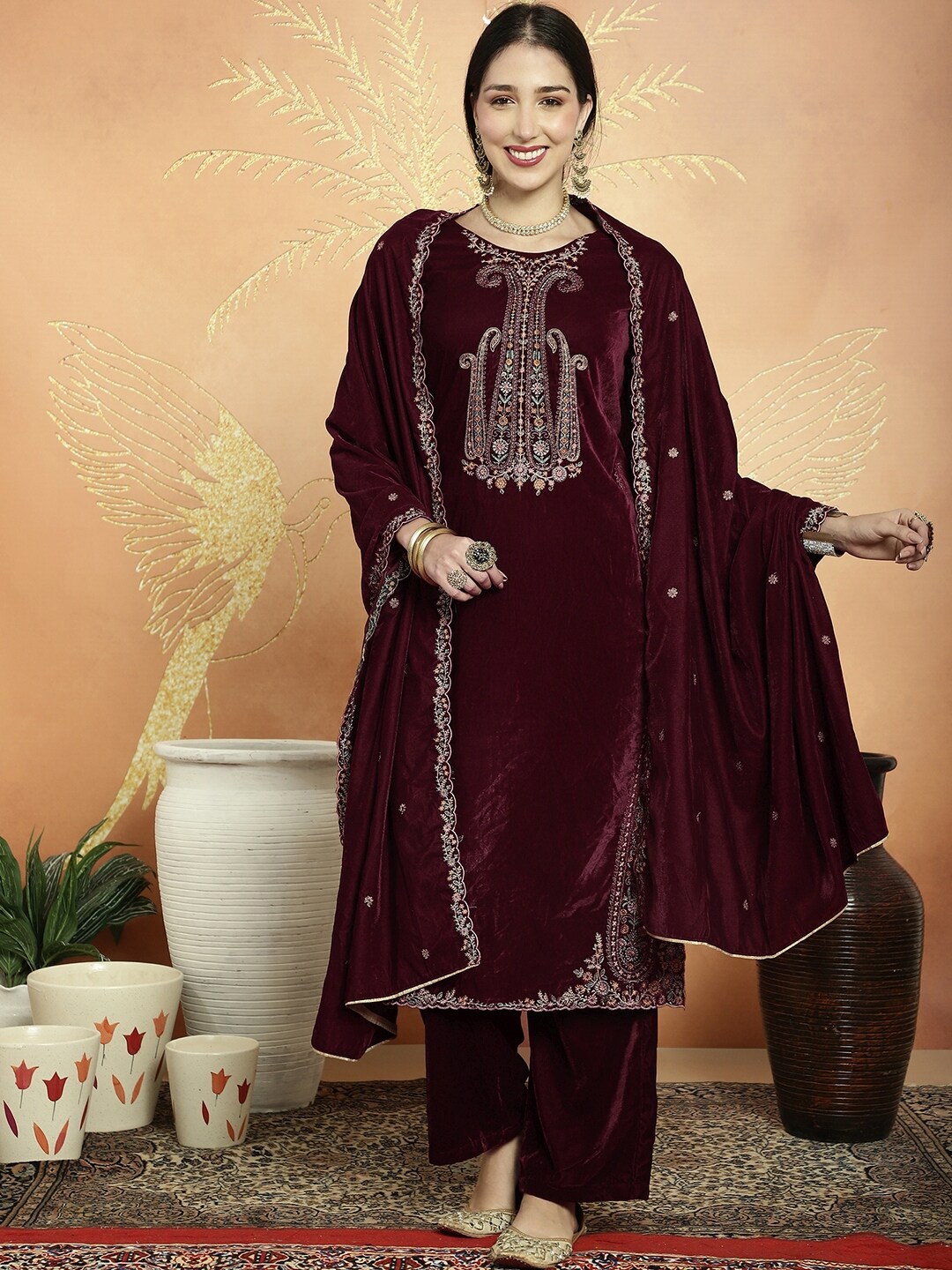 

Stylee LIFESTYLE Embroidered Velvet Unstitched Dress Material, Maroon