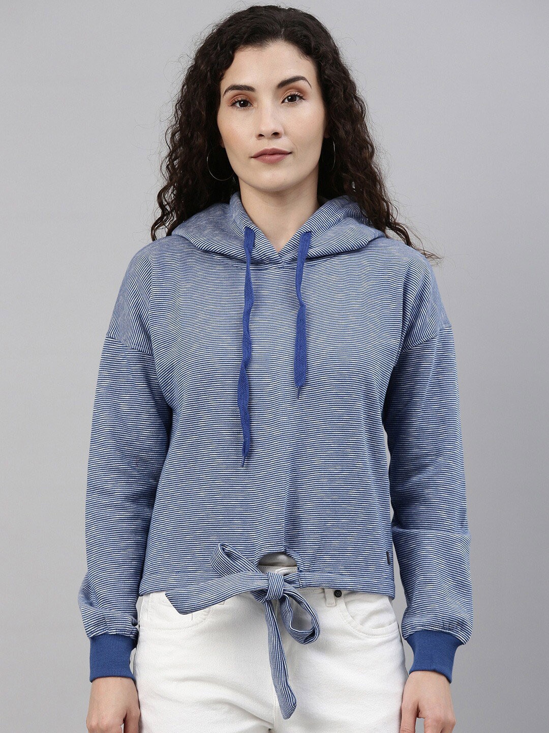 

Campus Sutra Blue & White Striped Hooded Cotton Pullover Sweatshirt