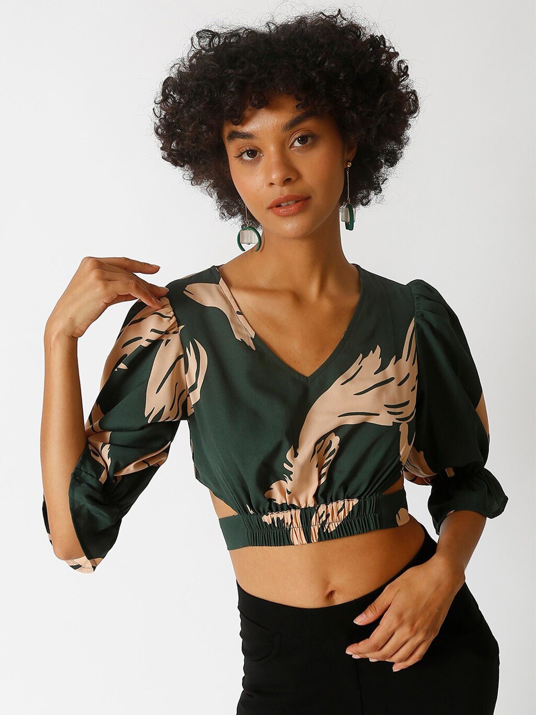 

Campus Sutra Floral Printed Puff Sleeves Blouson Crop Top, Green