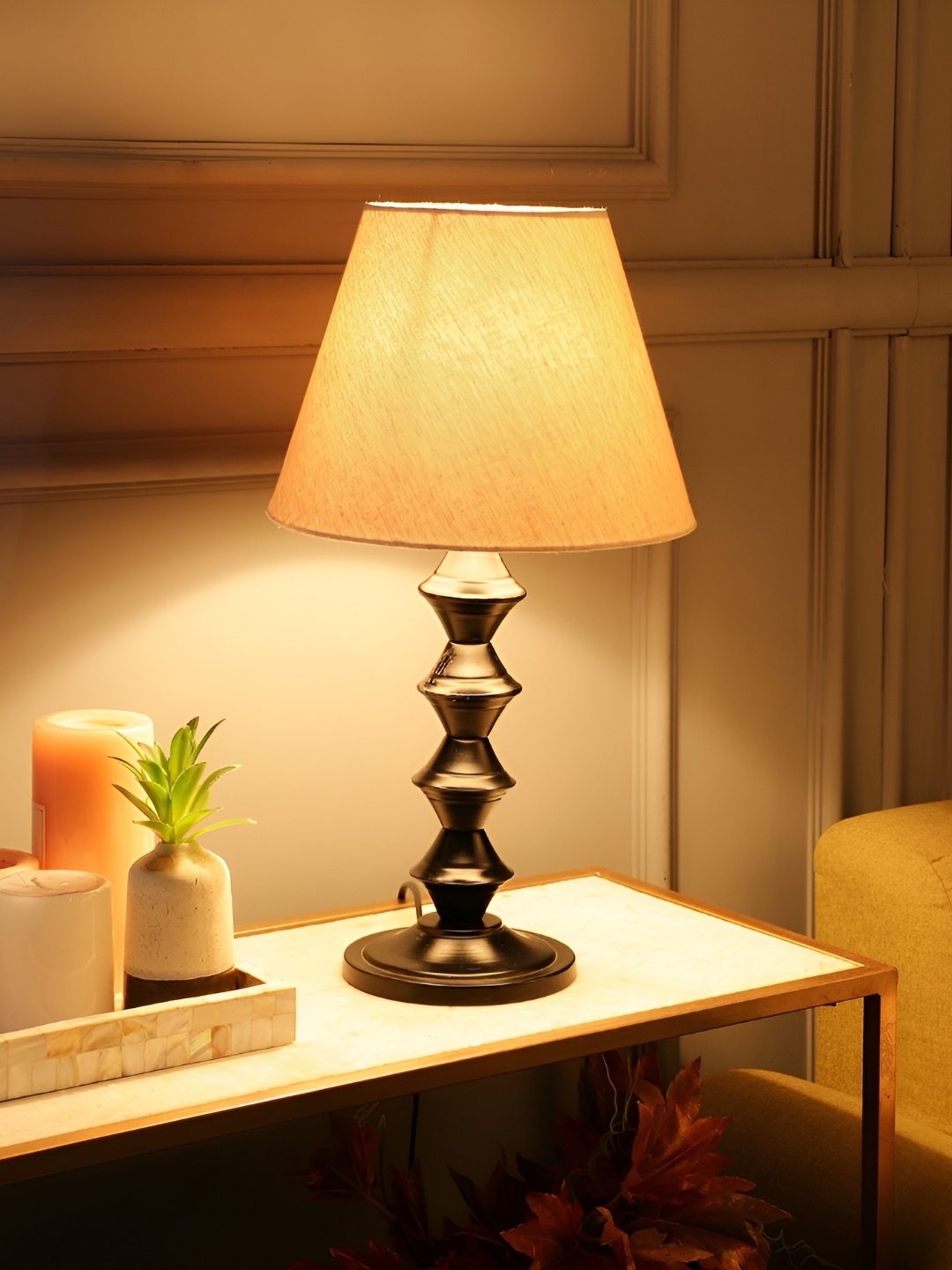 

BTR CRAFTS White Metal with Adjustable Cord Table Lamp