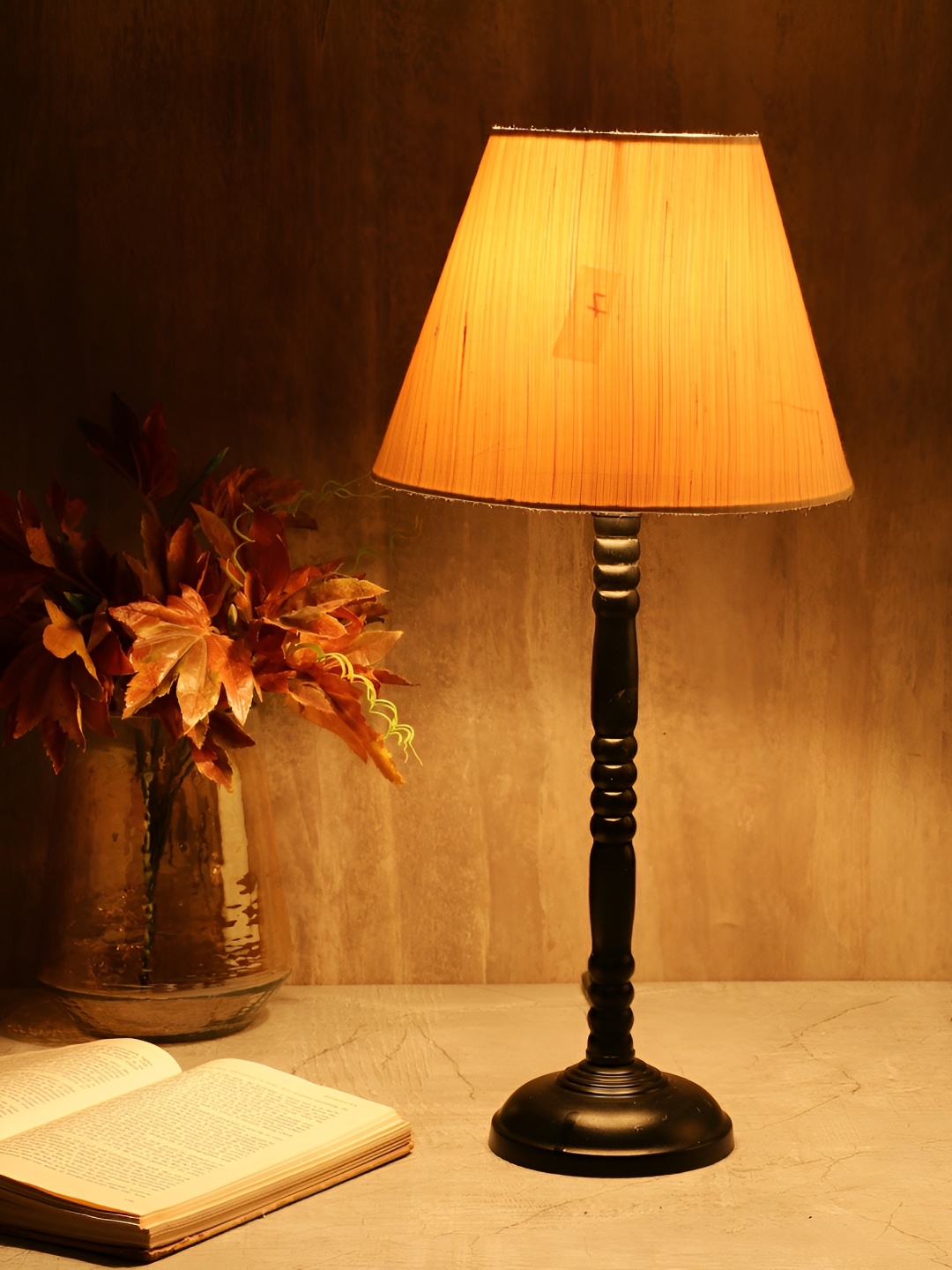 BTR CRAFTS Yellow & Black Textured Frustum Shaped Metal Table Lamp with Adjustable Cord
