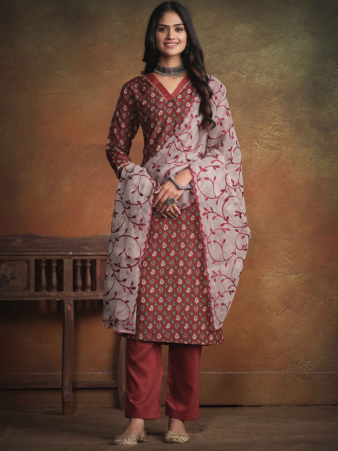 

Sangria Ethnic Motifs Printed V-Neck Gotta Patti Kurta With Trouser & Dupatta, Maroon