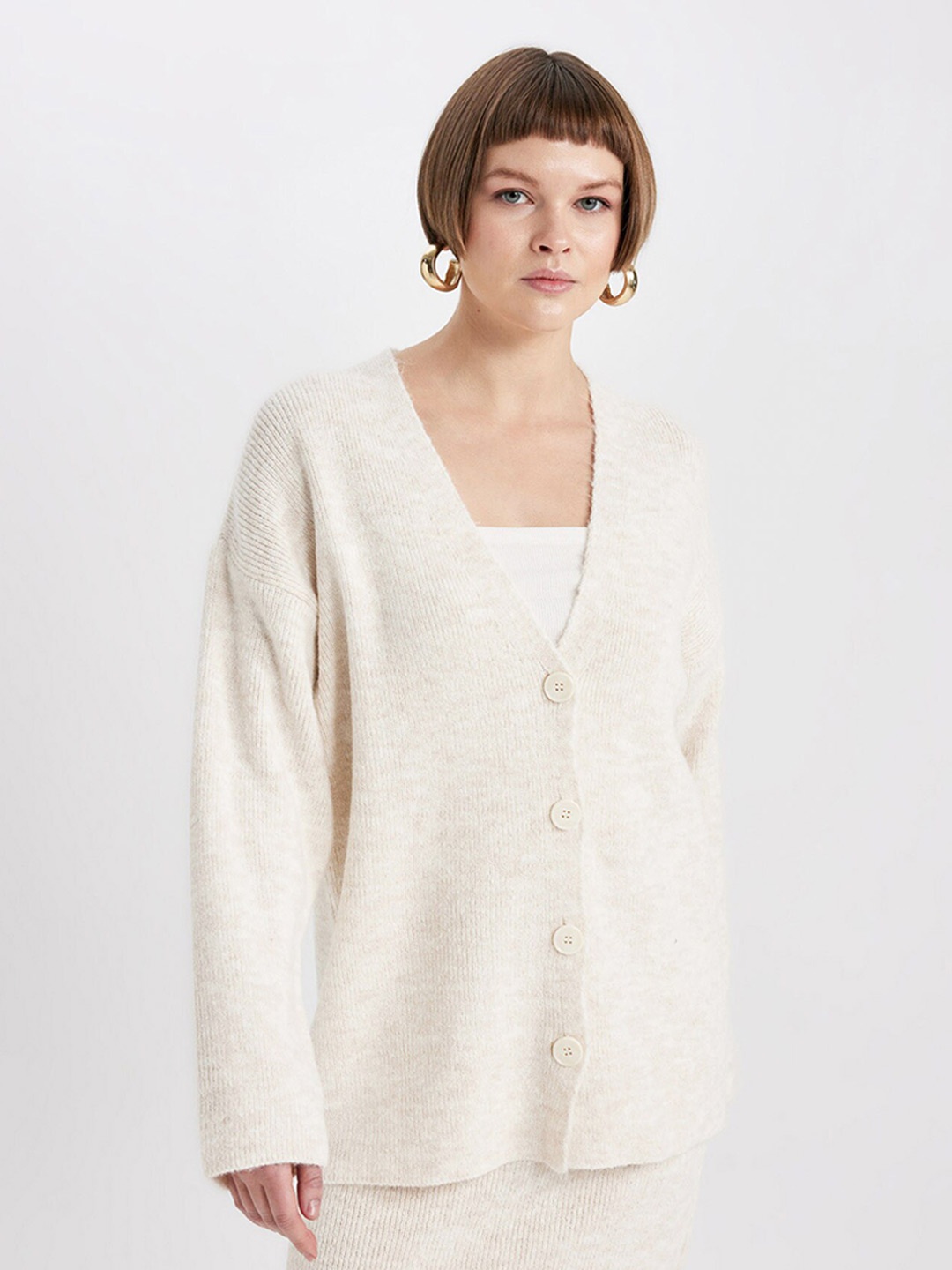 

DeFacto Ribbed V-Neck Longline Cardigan Sweater, Off white