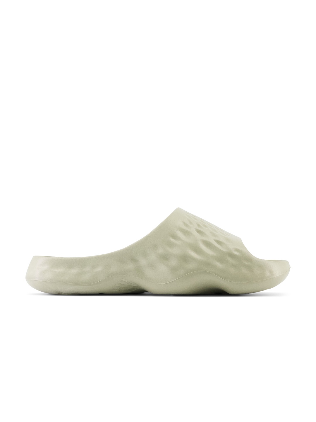 

New Balance Men Textured Sliders, Off white