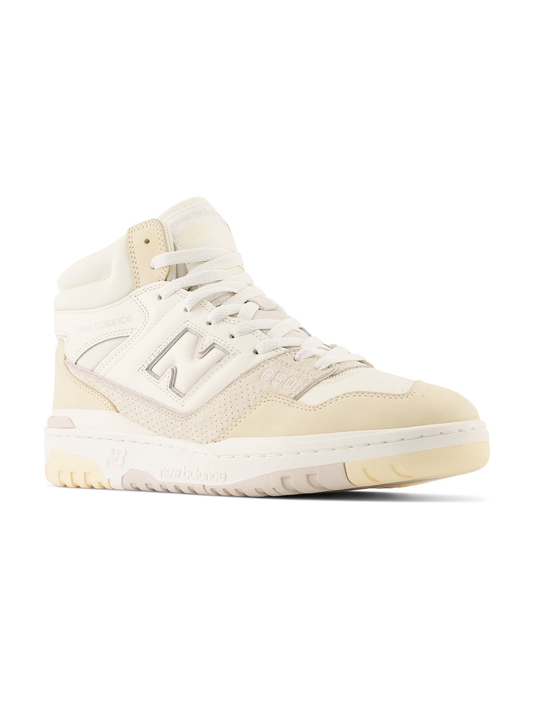 

New Balance Men BB650 Training or Gym Non-Marking Sneakers, Beige