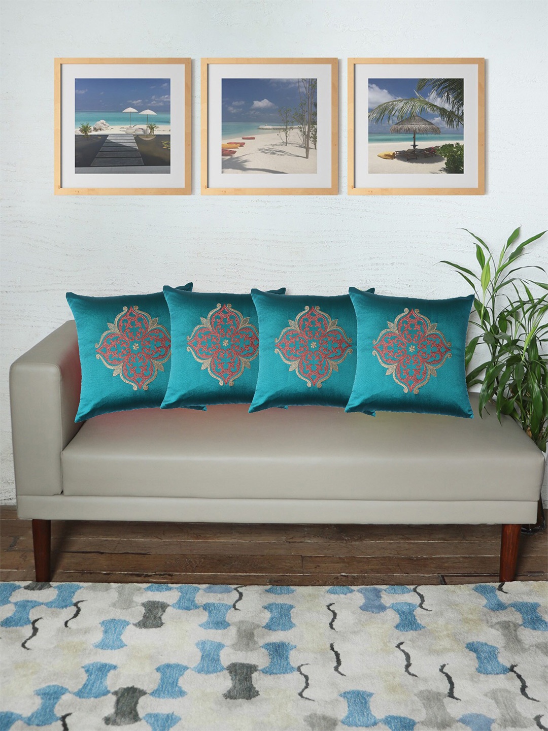 

ZEBA Teal & Red 4 Pieces Square Cushion Covers