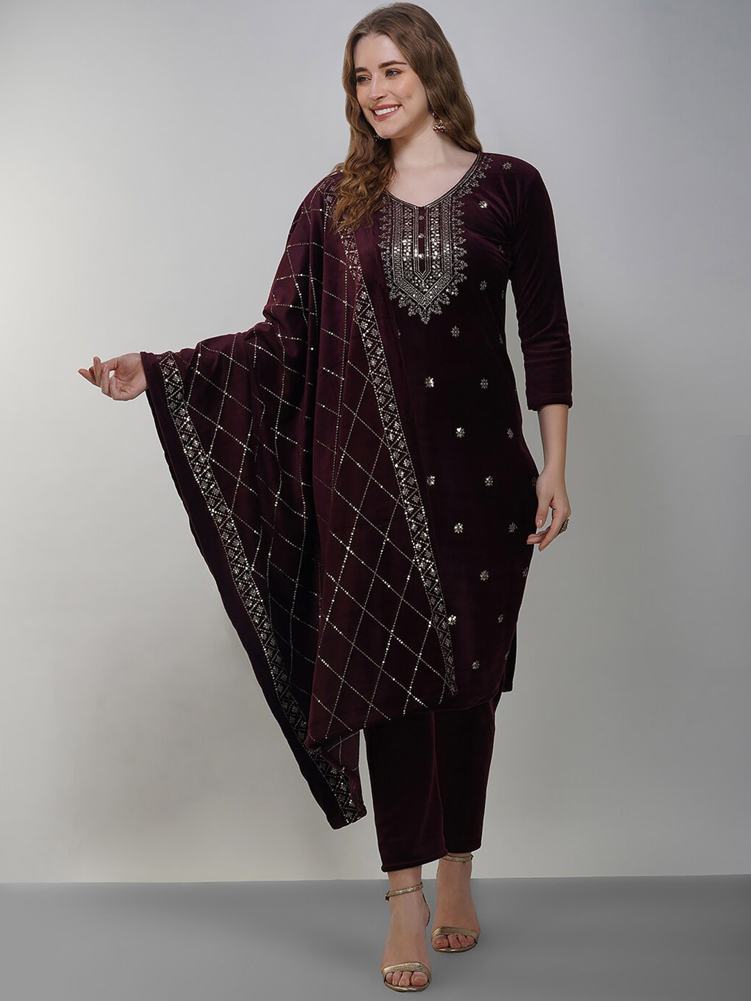 

Ziva Fashion Ethnic Motifs Sequinned Embroidered Regular Kurta With Trousers & Dupatta, Coffee brown