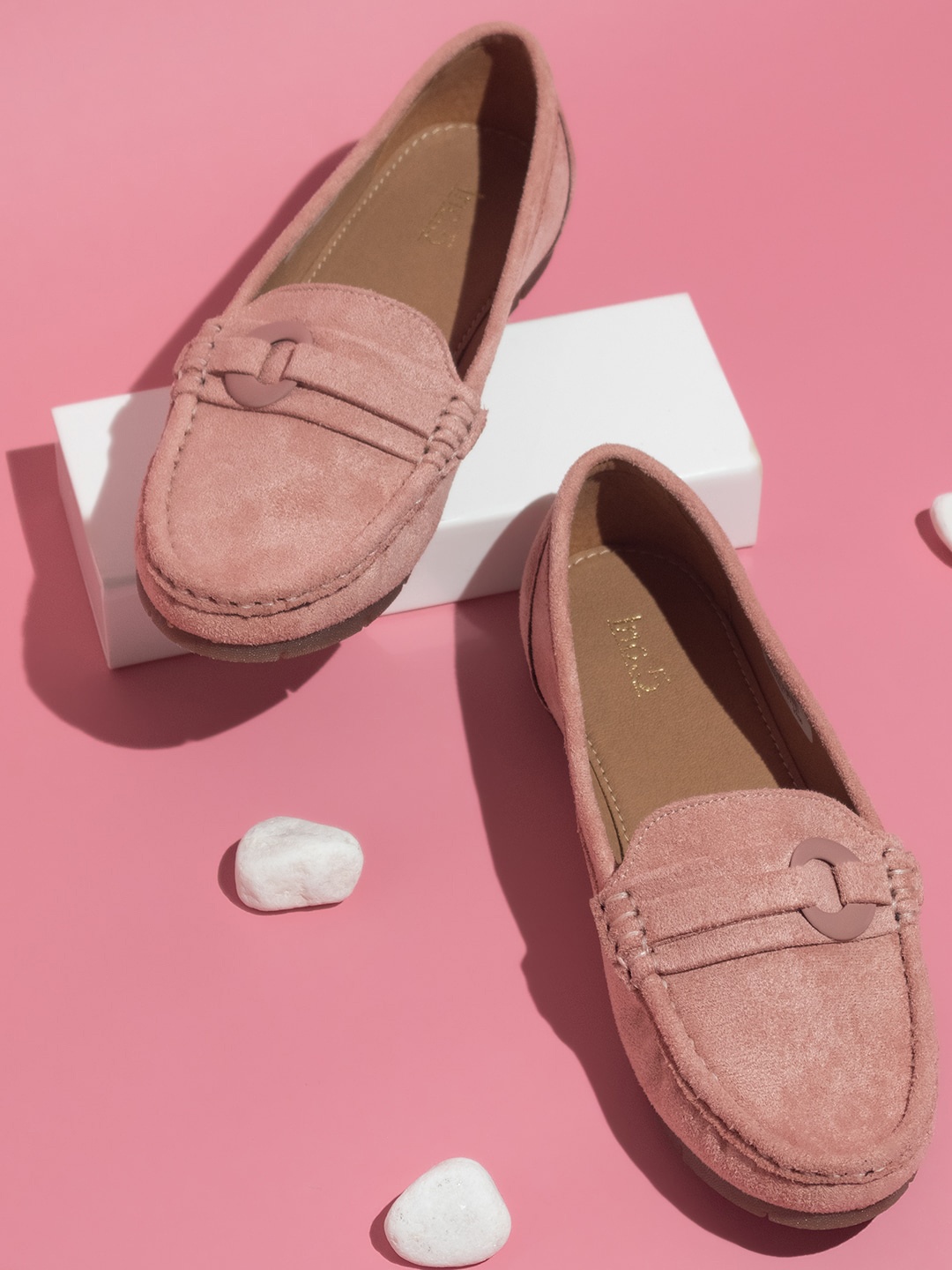 

Inc 5 Women Peach-Coloured Loafers