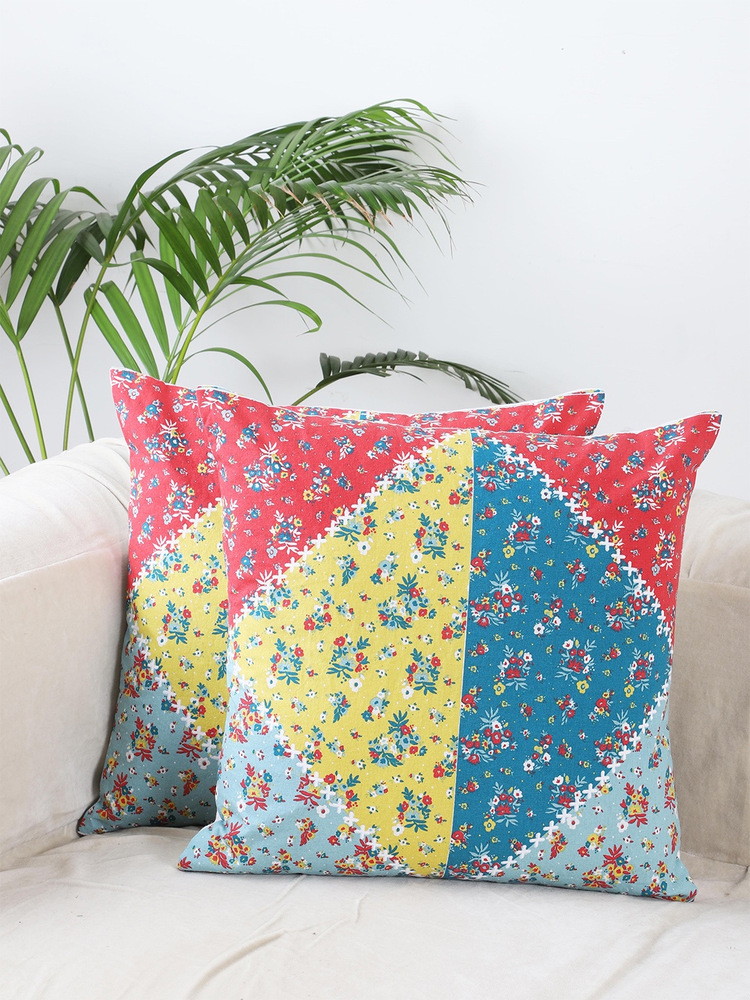 

Jamio Firati Red & Blue 2 Pieces Floral Printed Cotton Square Cushion Covers