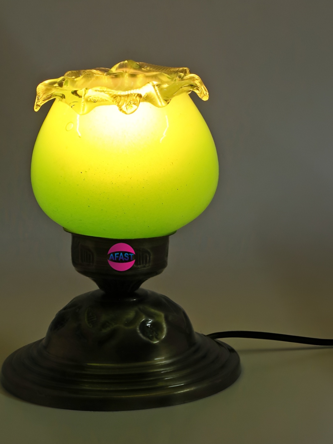 

Afast Green Glass Table Lamp with Adjustable Cord