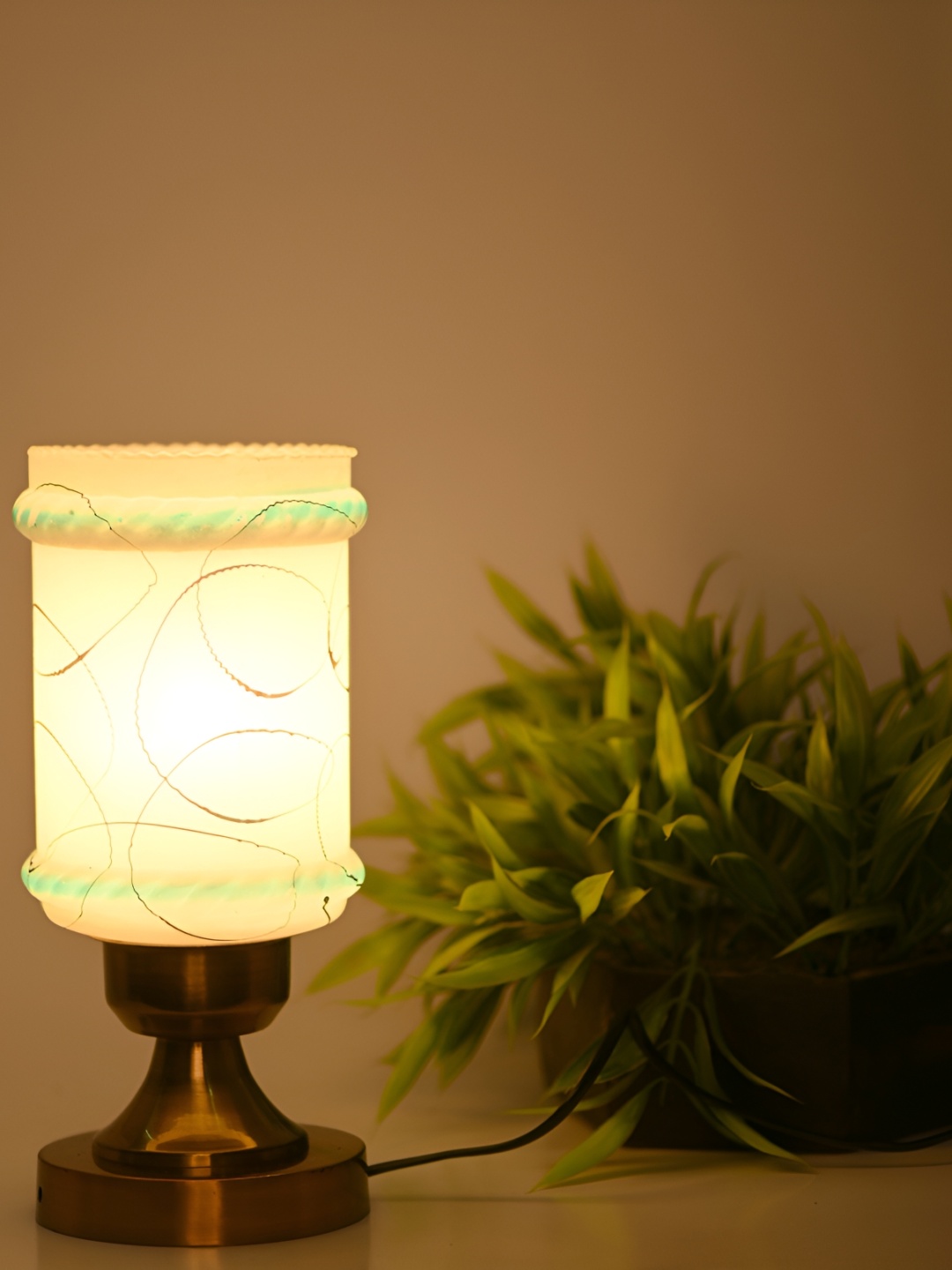 

Afast Blue & White Printed Metal Frustum Shaped With Adjustable Cord Table Lamp