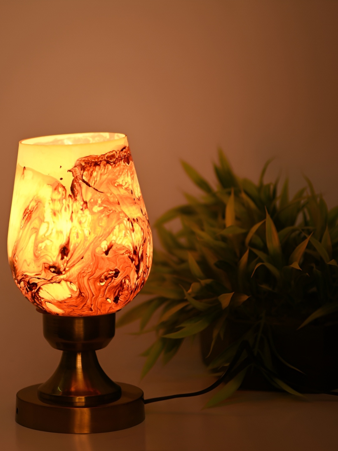 

Afast brown & Cream Printed Metal Frustum Shaped With Adjustable Cord Table Lamp