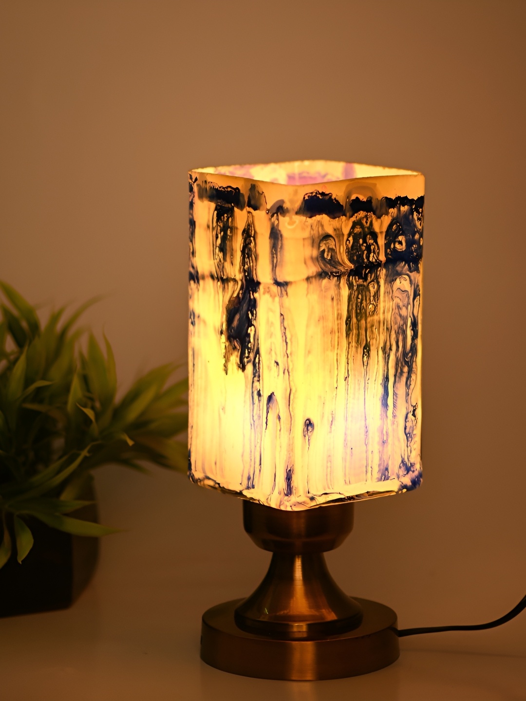 

Afast Blue & Beige Textured Contemporary Glass Table Lamp with Adjustable Cord