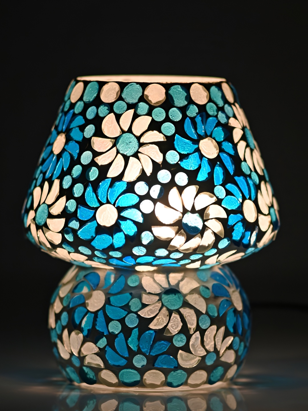 

Afast White & Black Printed Contemporary Glass Table Lamp with Adjustable Cord