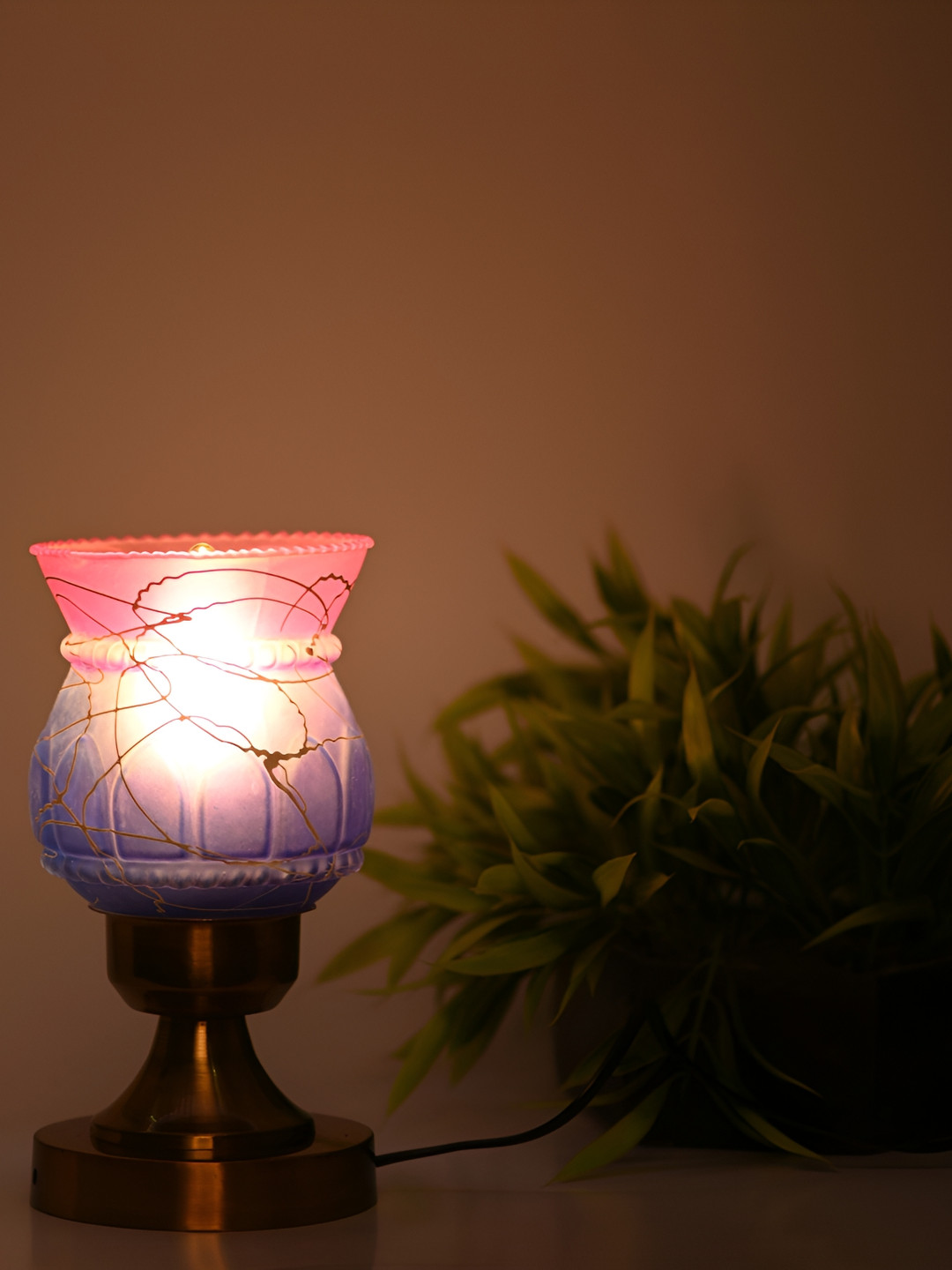 

Afast Pink & Blue Textured Contemporary Glass Table Lamp with Adjustable Cord