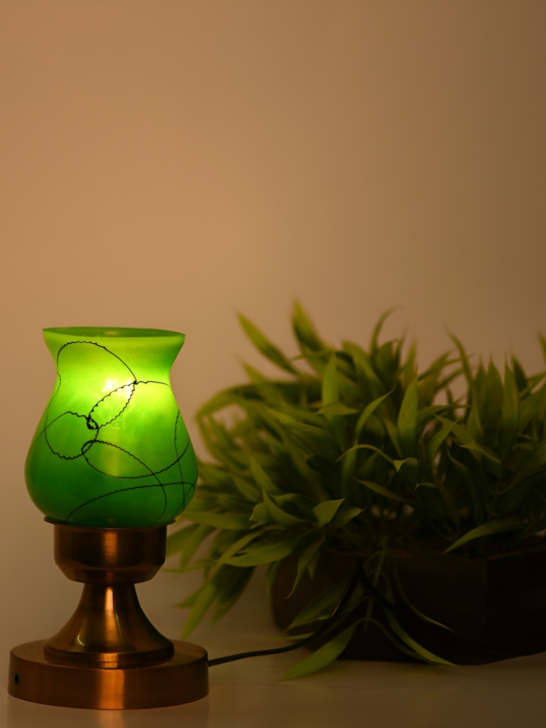 

Afast Green & Gold Toned Textured Contemporary Glass Table Lamp with Adjustable Cord