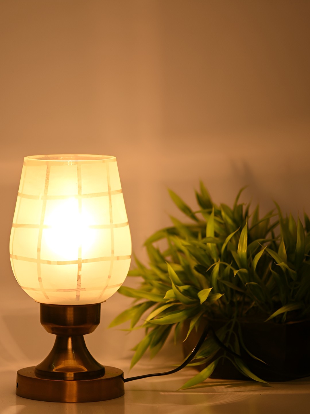 

Afast White & Gold Toned Textured Contemporary Glass Table Lamp with Adjustable Cord