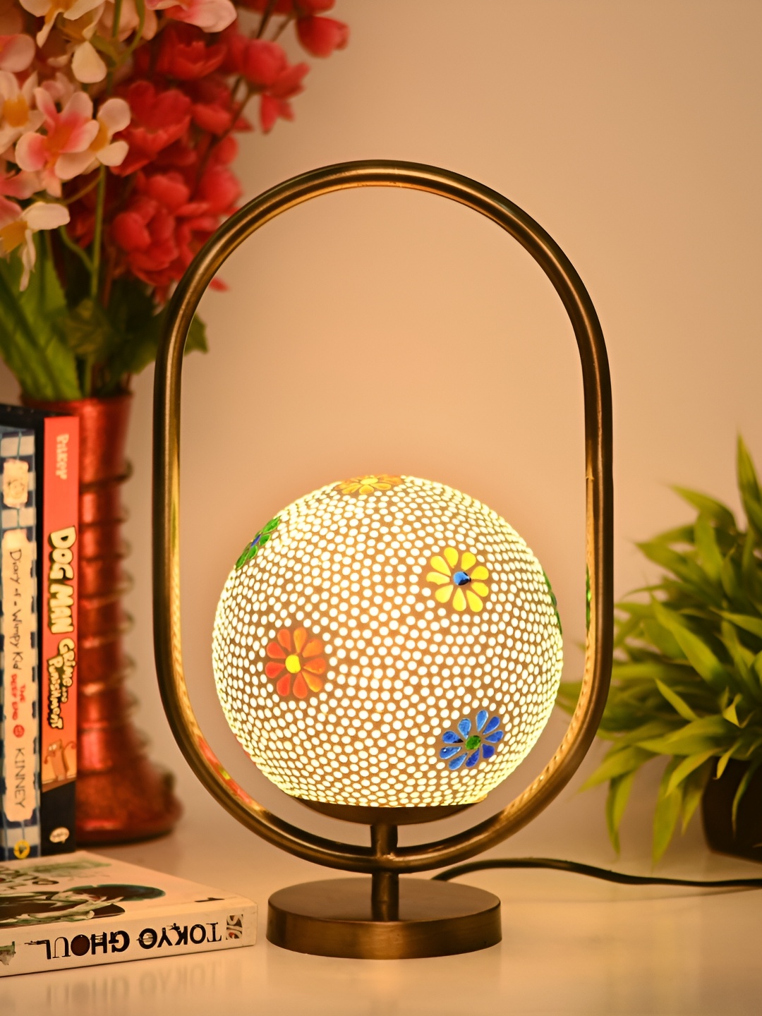 

Afast Yellow & Blue Textured Contemporary Glass Table Lamp with Adjustable Cord