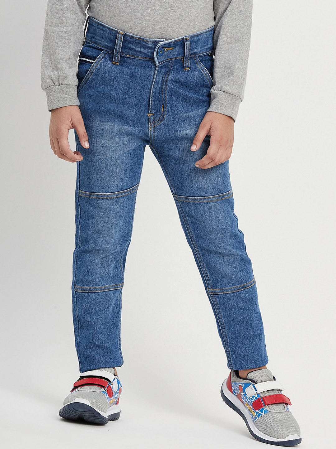 

Purple United Kids Boys Clean Look Light Fade Jeans, Blue