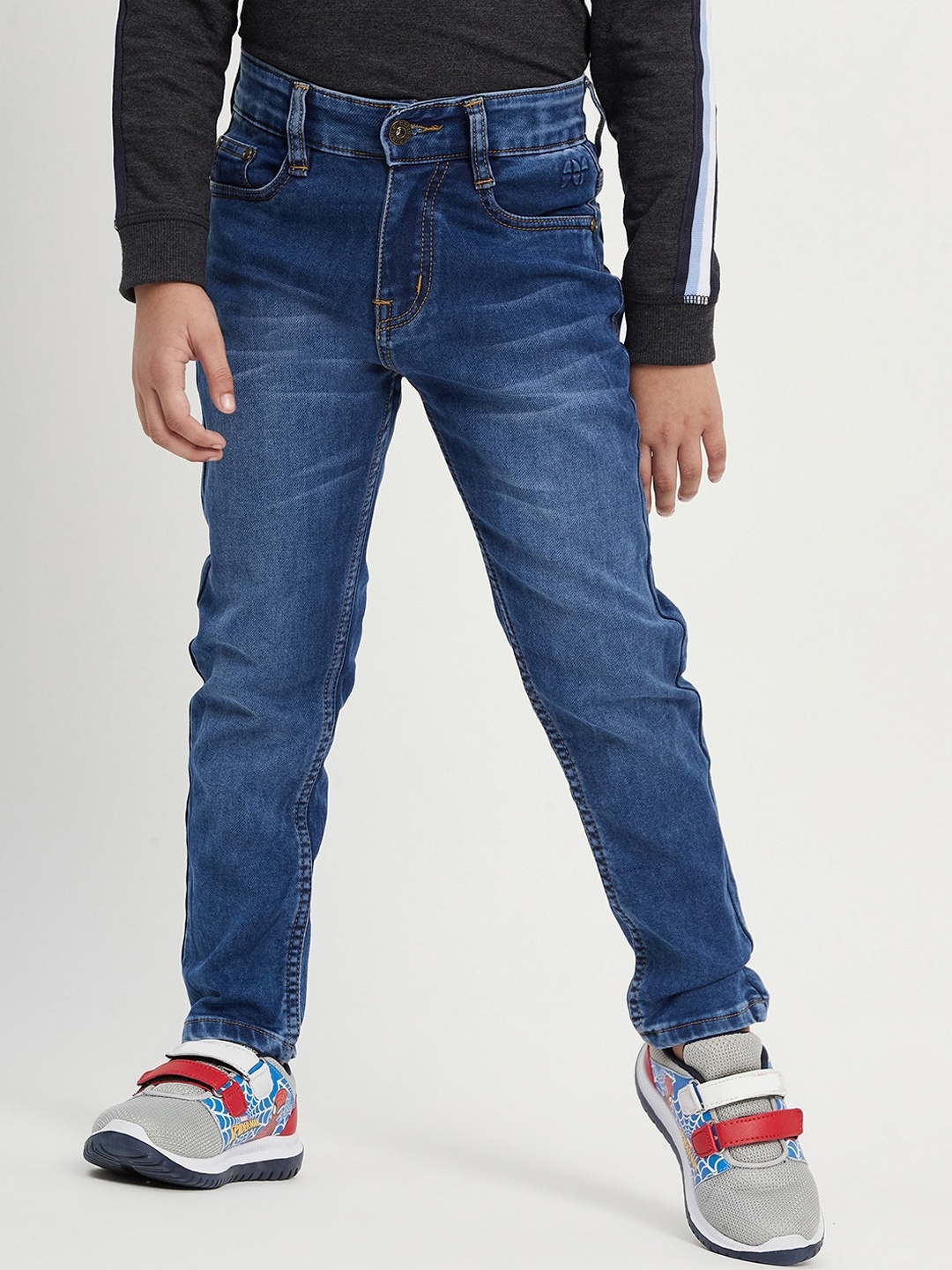 

Purple United Kids Boys Clean Look Light Fade Cotton Jeans, Blue