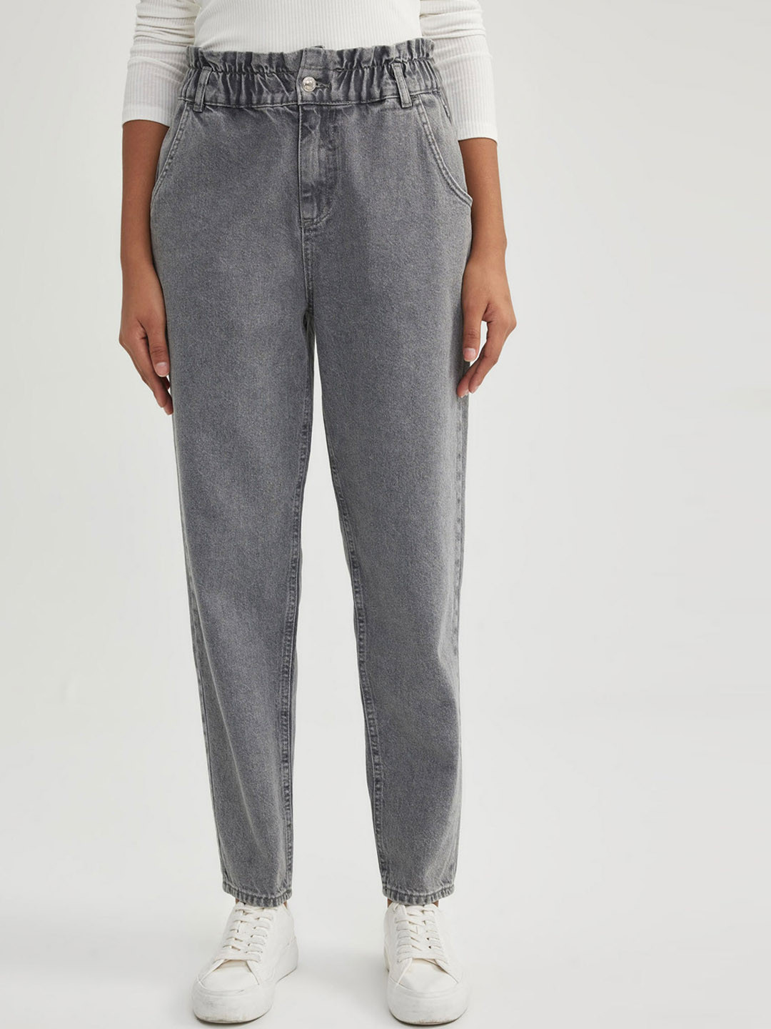

DeFacto Women Mid-Rise Clean Look Pure Cotton Jeans, Grey