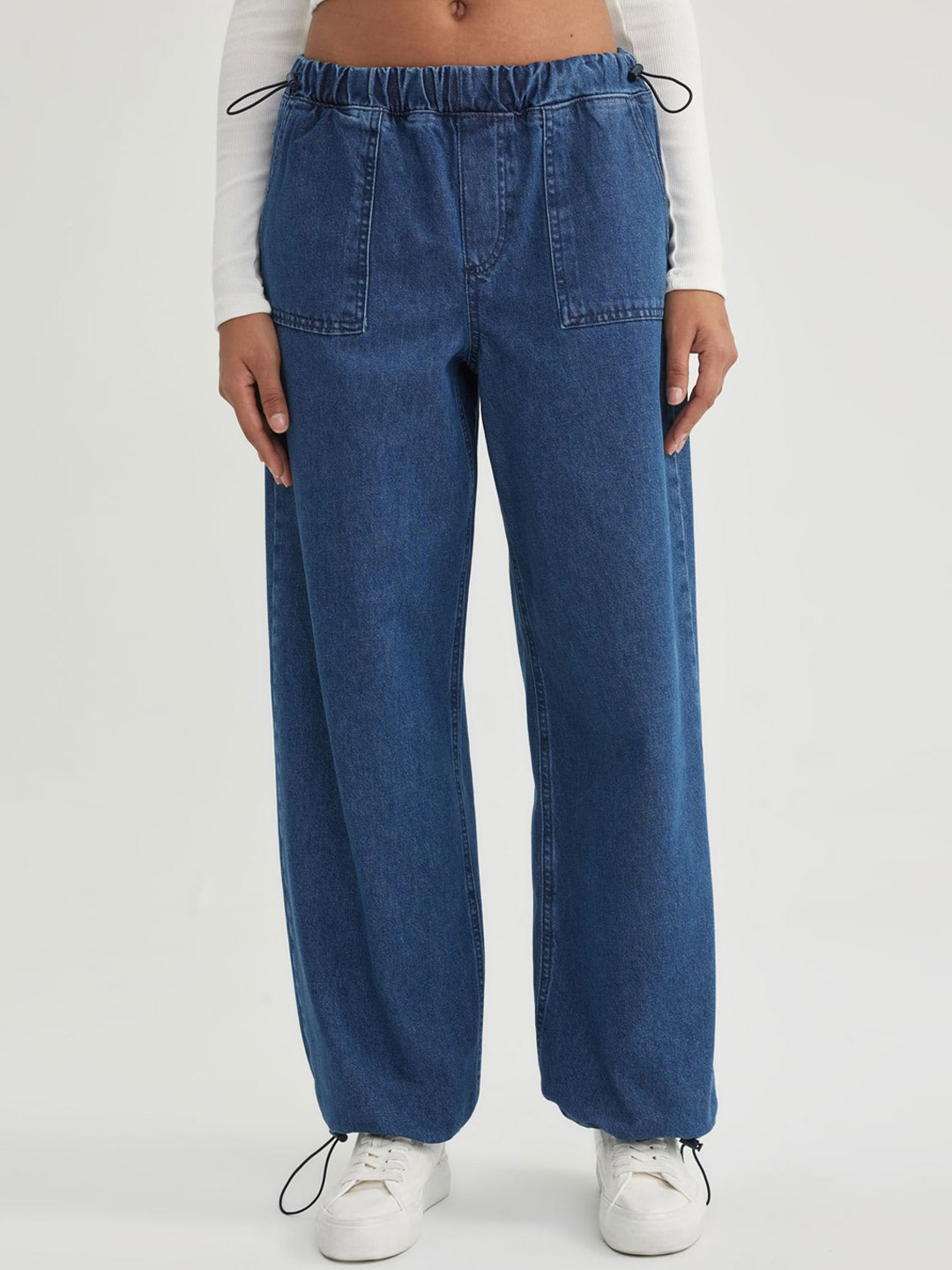 

DeFacto Women Mid-Rise Clean Look Pure Cotton Jeans, Blue