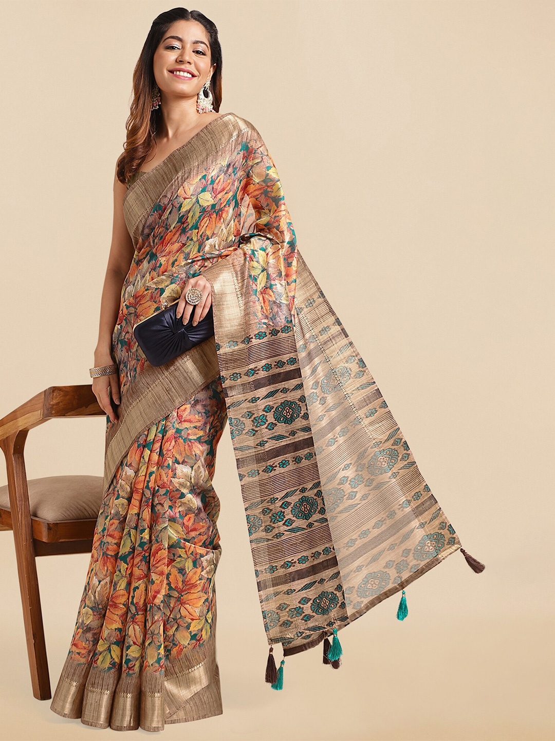 

KALINI Floral Printed Saree, Beige