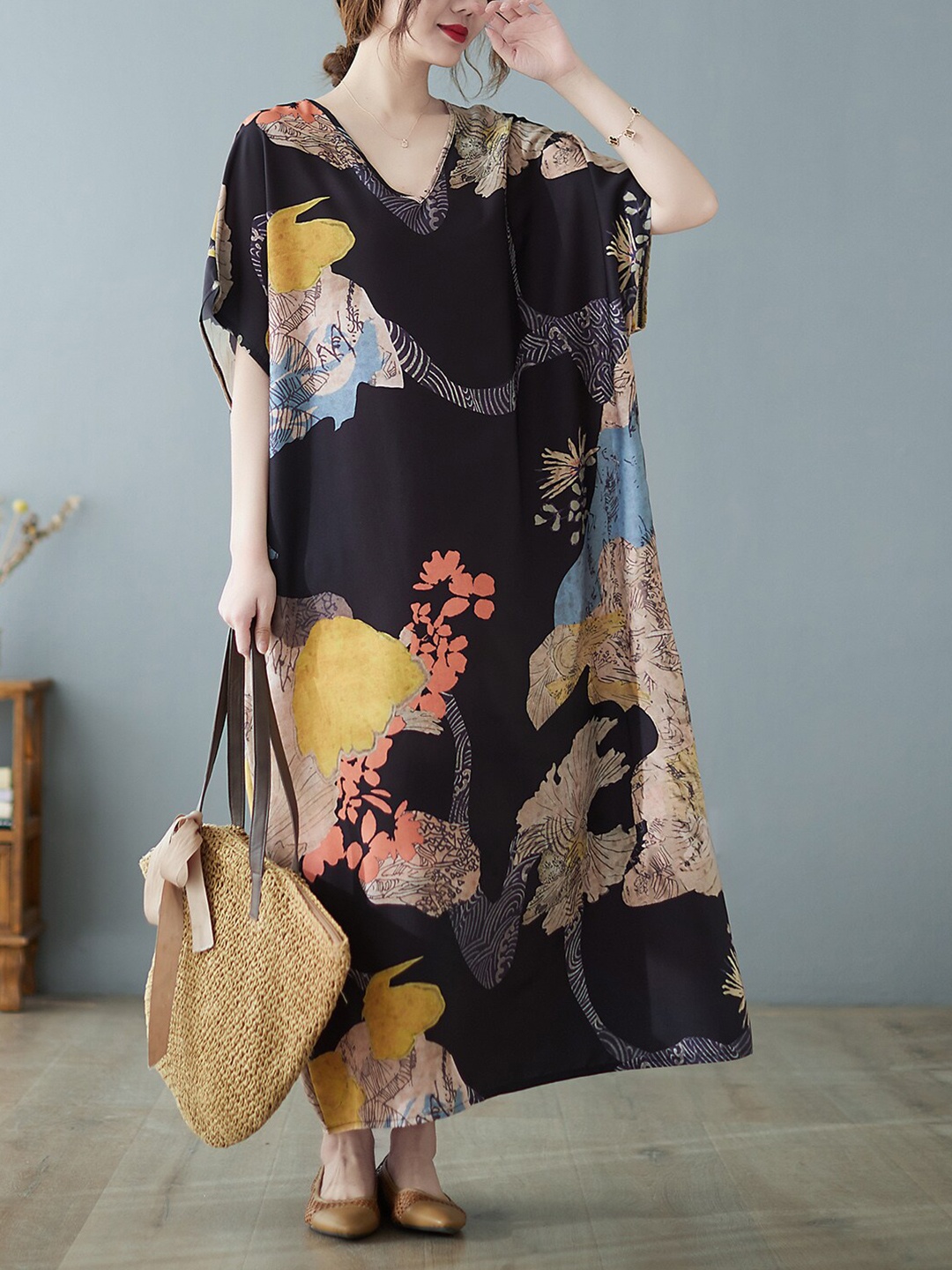

JC Mode Abstract Printed Extended Sleeves Maxi Kaftan Dress, Black