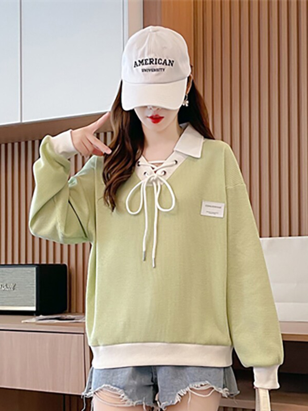 

JC Mode Colourblocked Shirt Collar Cotton Pullover Sweatshirt, Green