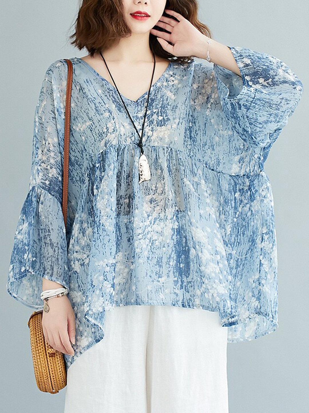 

JC Mode Abstract Printed Extended Sleeves A-Line Top, Blue