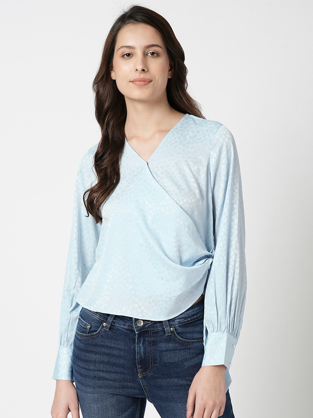 

Vero Moda Self Design V-Neck Cuffed Sleeves Wrap Top, Blue