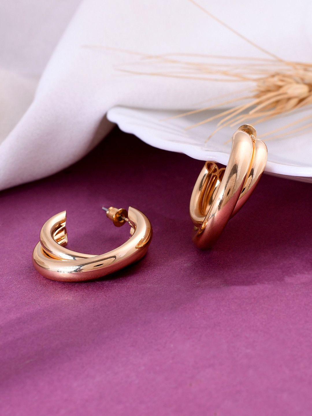 

VOJ Gold-Plated Circular Half Hoop Earrings