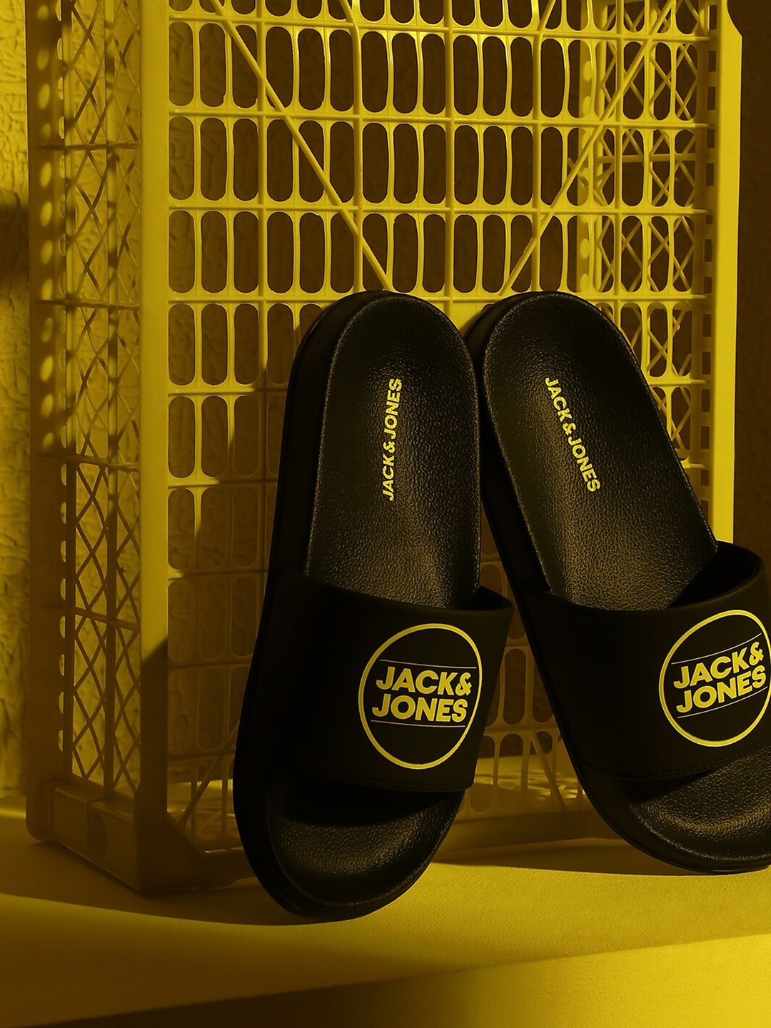 

Jack & Jones Men MORRIS Printed Sliders, Black