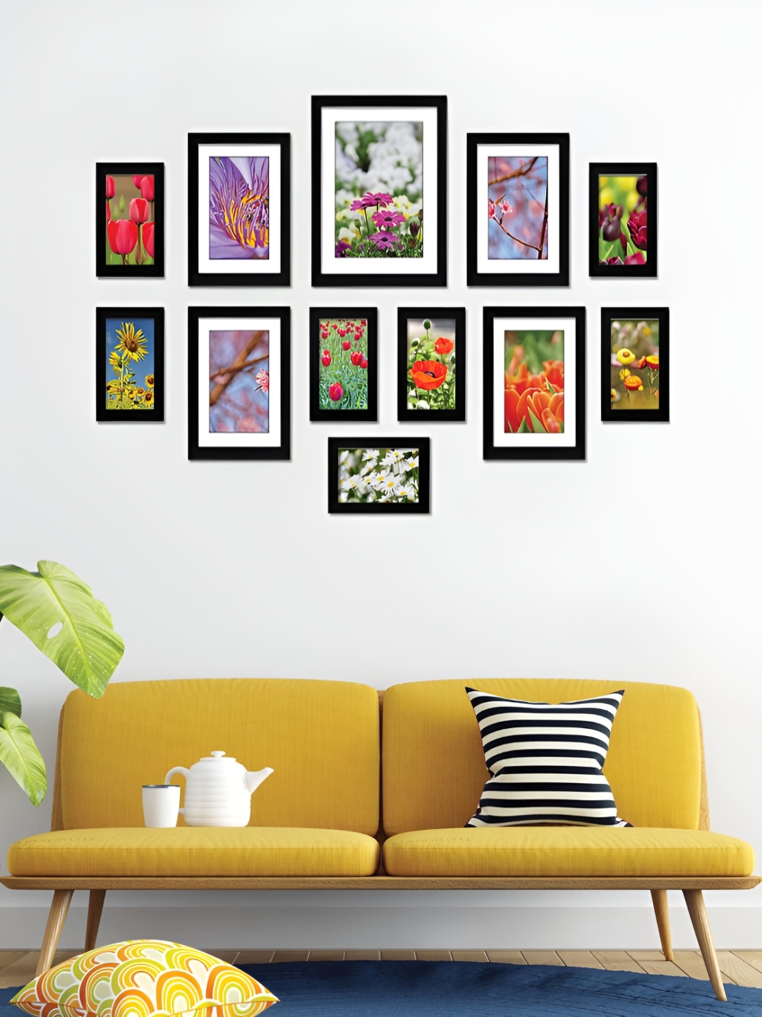 

Stuthi Arts Black 12 Pieces Wood Wall Photo Frames