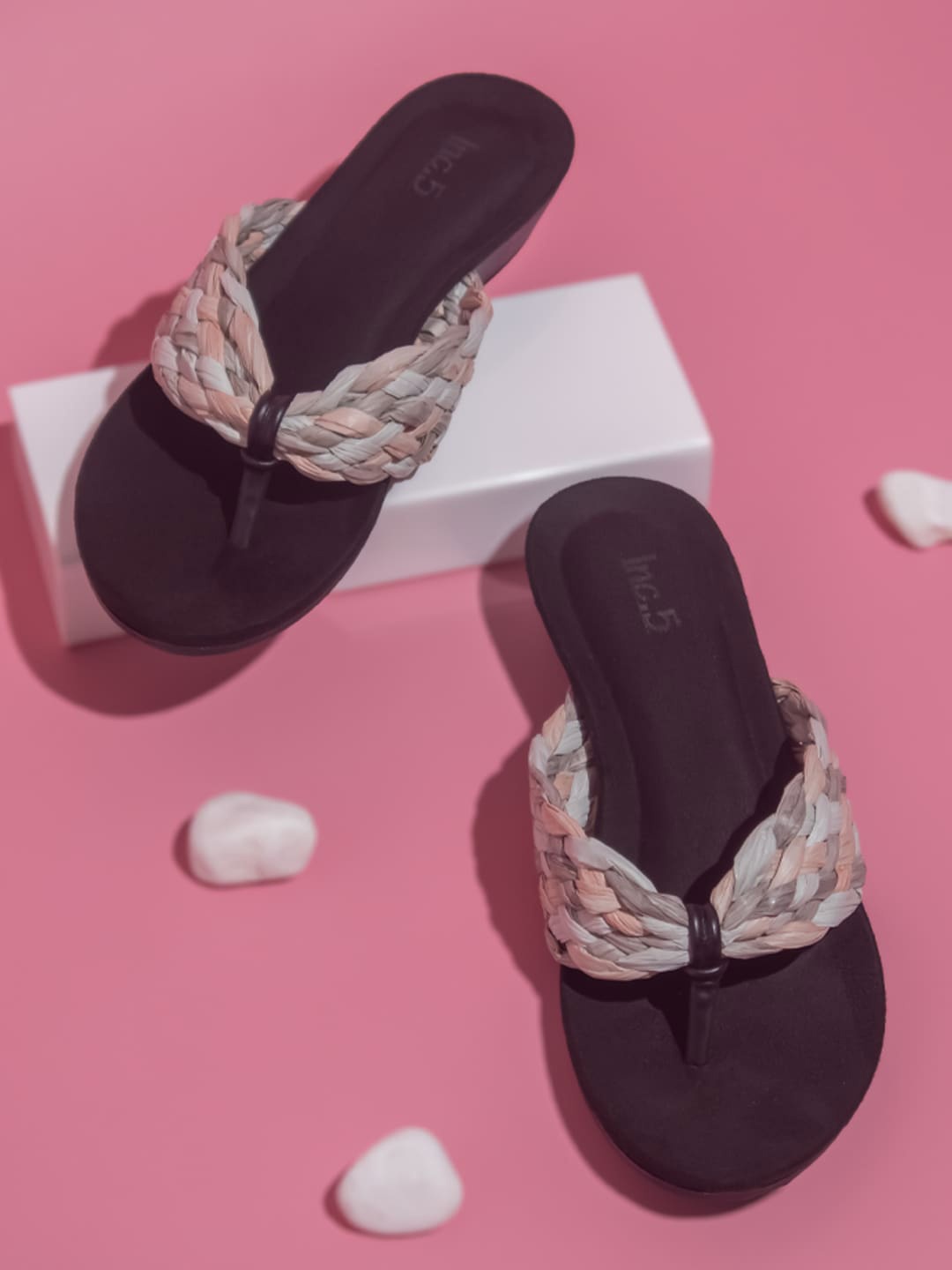 

Inc 5 Textured Open Toe Wedge Heels, Black