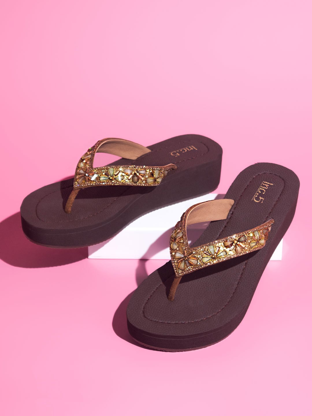 

Inc 5 Ethnic Embellished Comfort Heels, Gold