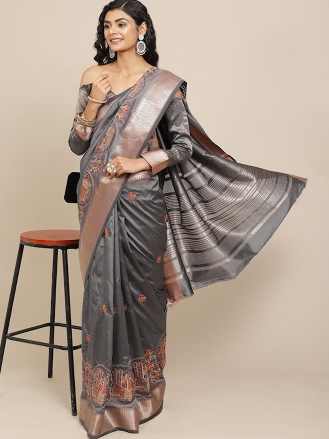

MAHALASA Floral Embroidered Silk Cotton Saree, Grey