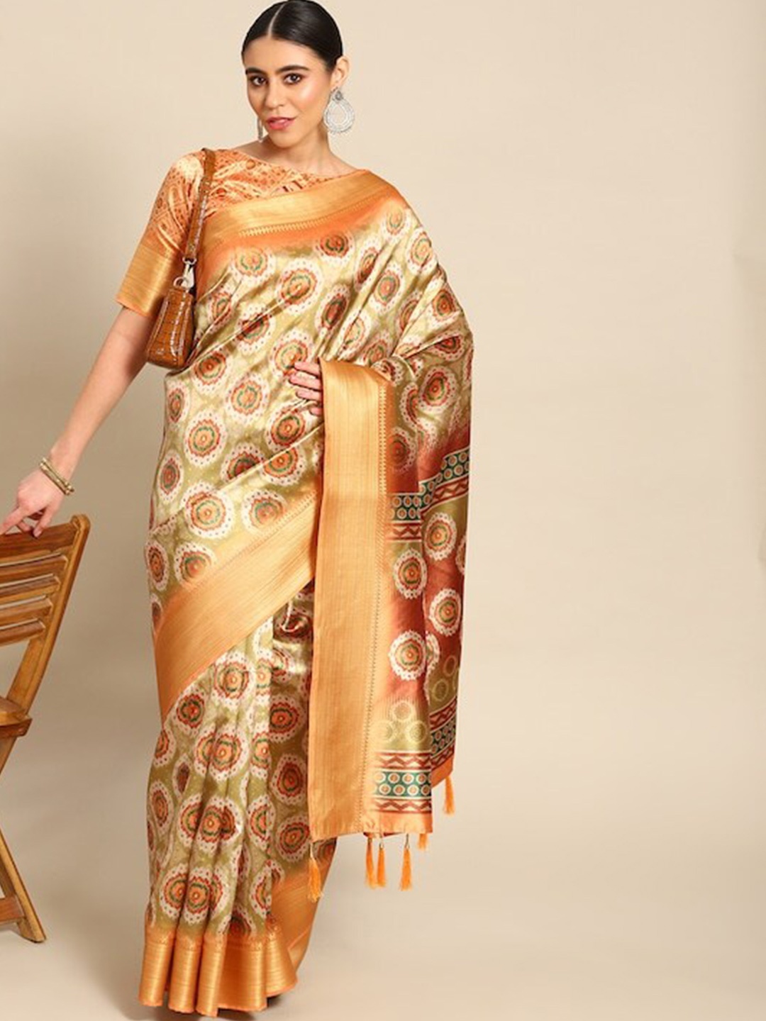

MAHALASA Ethnic Motifs Printed Zari Saree, Green